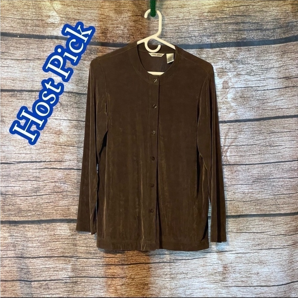 Host Pick Laura Ashley Button Down Shirt, Small